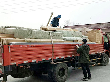 廠房發(fā)貨出庫(kù)檢查